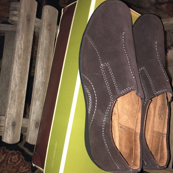 naturalizer - Picture 5 of 7